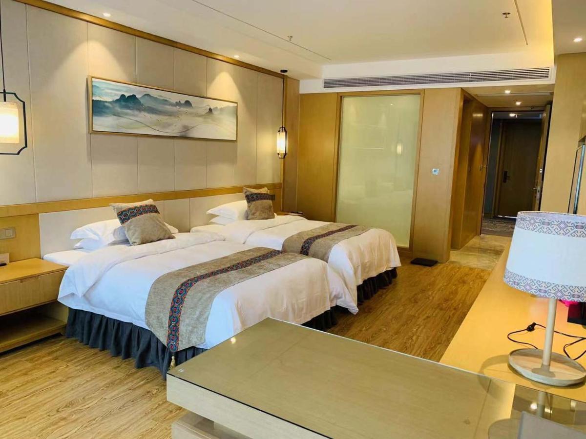 Ramada Plaza By Wyndham Enshi Hotel Luaran gambar