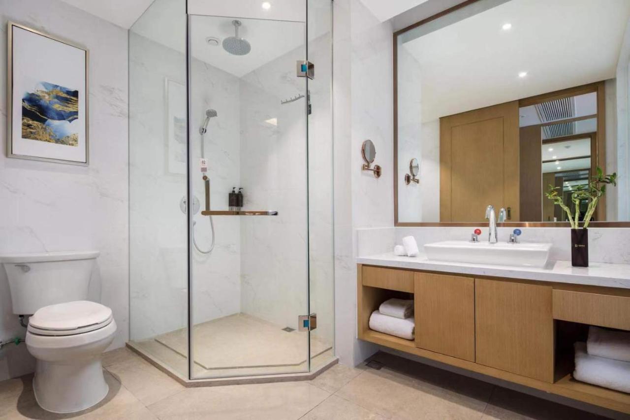 Ramada Plaza By Wyndham Enshi Hotel Luaran gambar