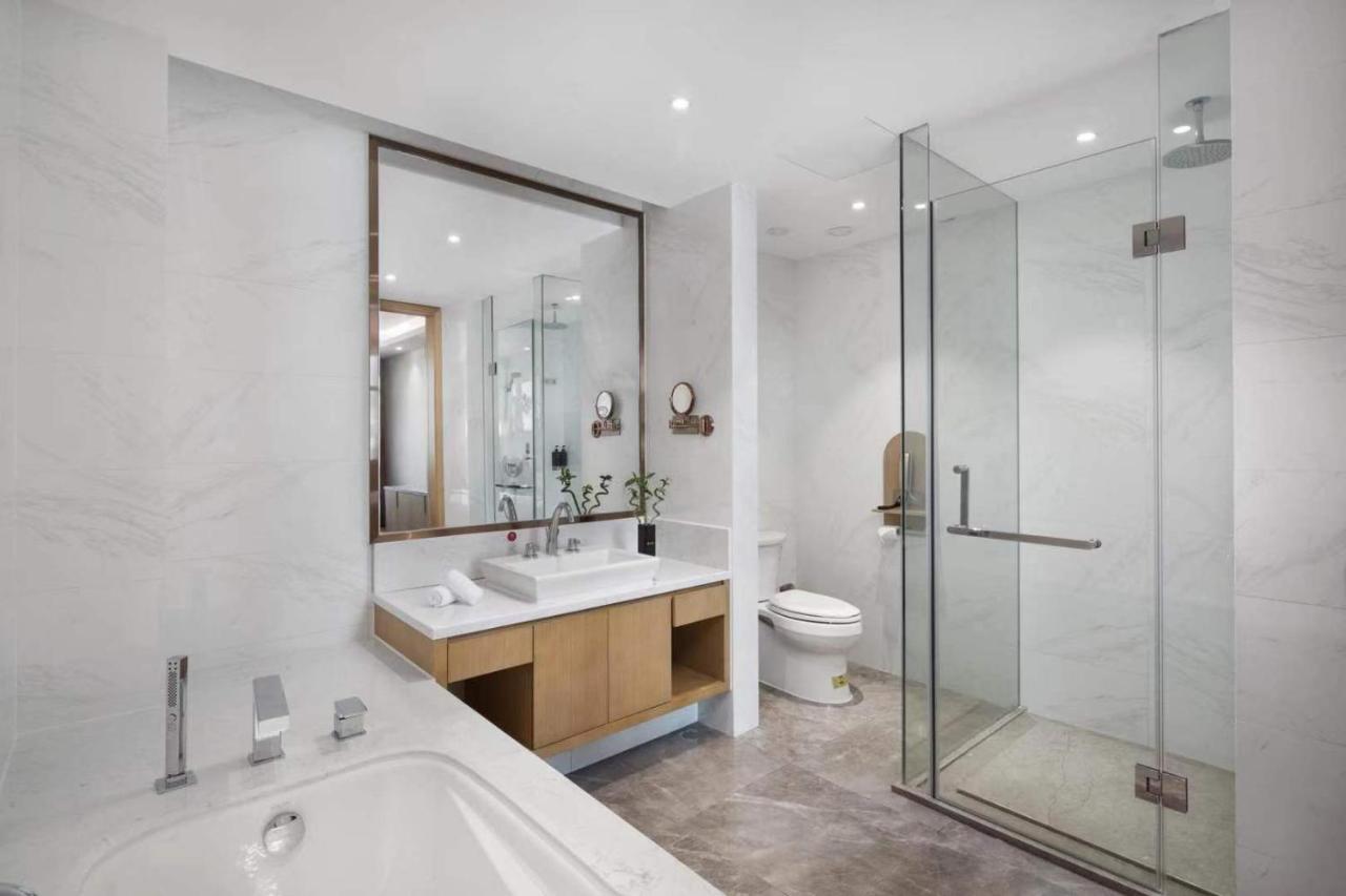 Ramada Plaza By Wyndham Enshi Hotel Luaran gambar